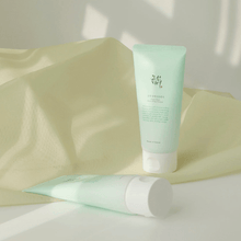 Load image into Gallery viewer, Beauty of Joseon Green Plum Refreshing Cleanser