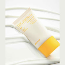 Load image into Gallery viewer, Celimax Pore + Dark Spot Brightening Care Sunscreen SPF50+ PA++++ - 50ml