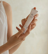 Load image into Gallery viewer, Beauty of Joseon Revive Eye Serum with Ginseng and Retinal